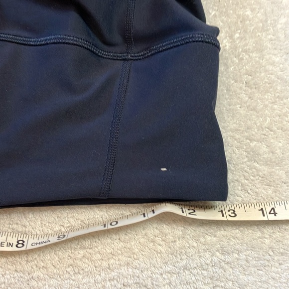 Old Navy high waist powersoft cropped leggings with pockets - Picture 5 of 8